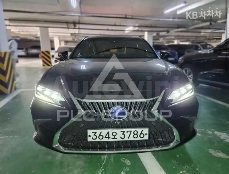 2022 Lexus ES