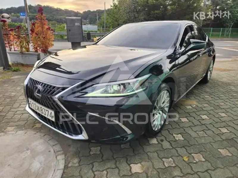 2022 Lexus ES