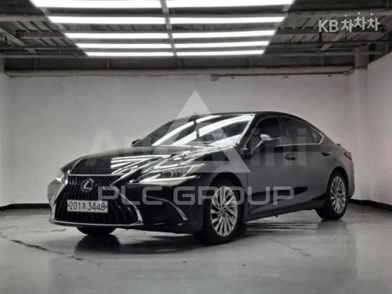 2022 Lexus ES