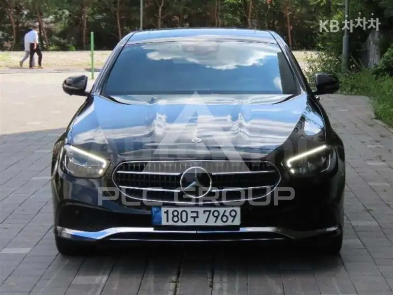 2022 Mercedes Benz E-Class