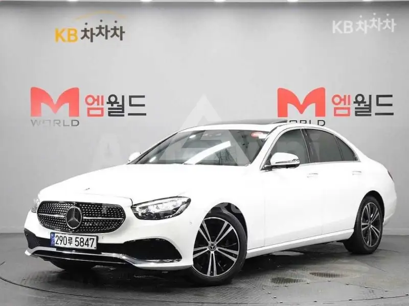 2022 Mercedes Benz E-Class