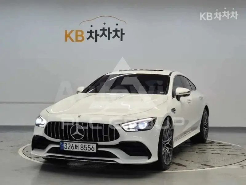 2022 Mercedes Benz GT