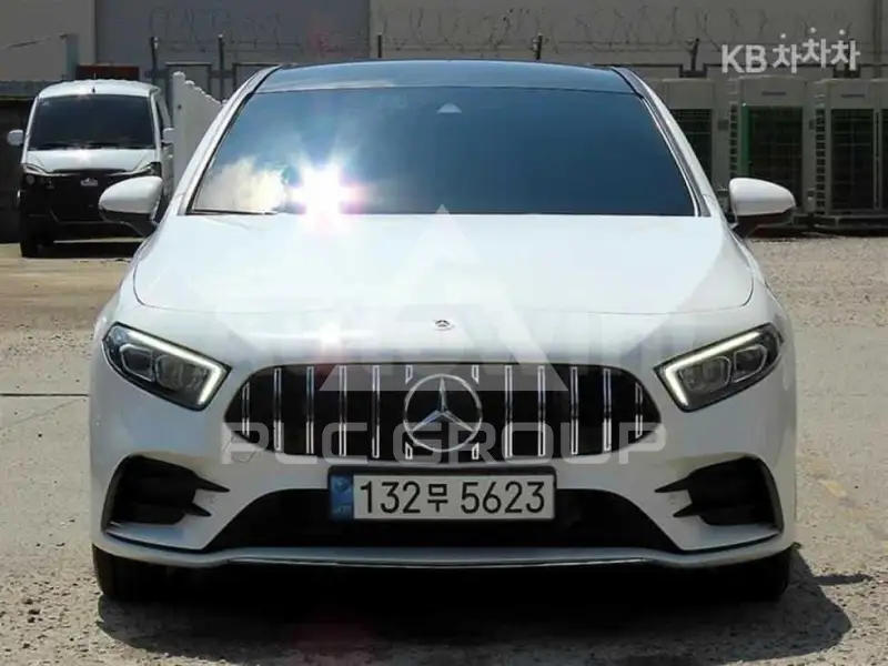 2022 Mercedes Benz A
