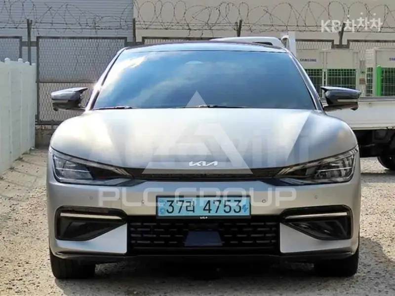 2022 KIA EV