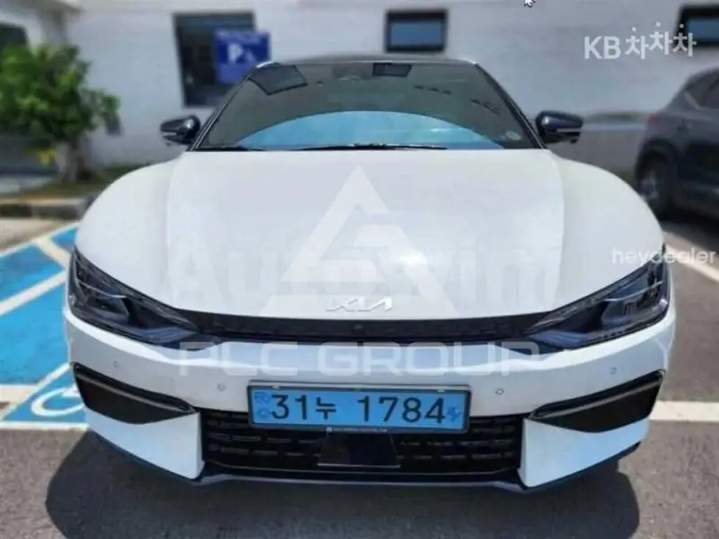2022 KIA EV
