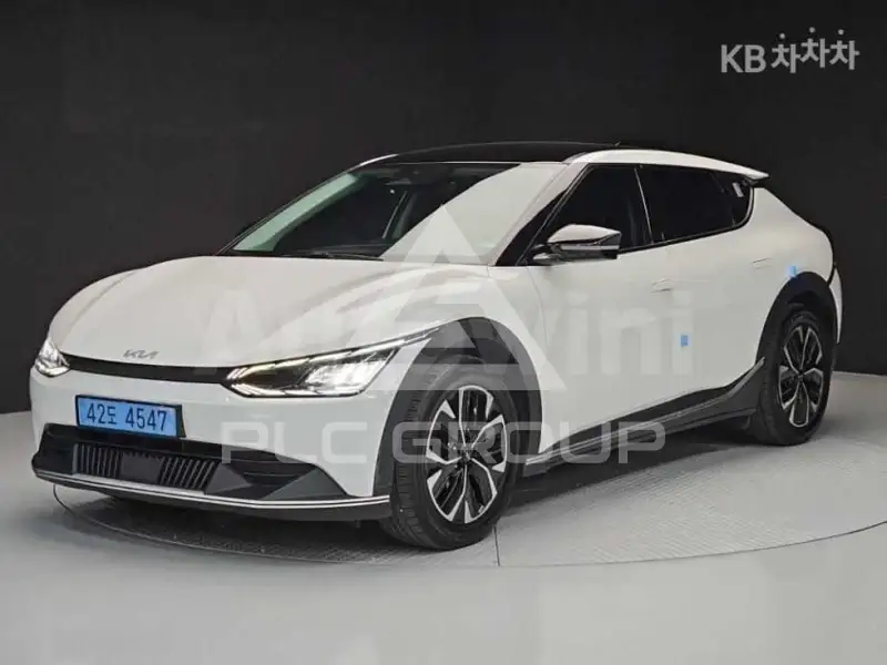 2022 KIA EV