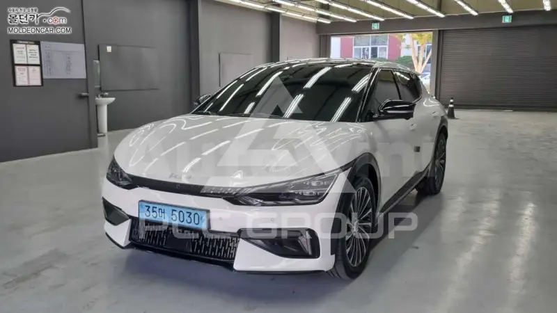2022 KIA EV