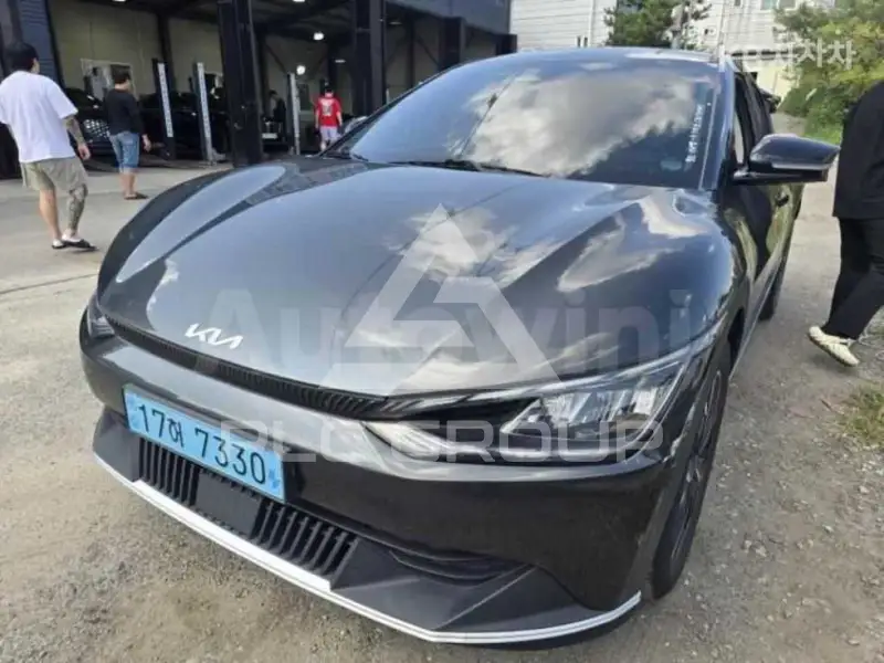 2022 KIA EV