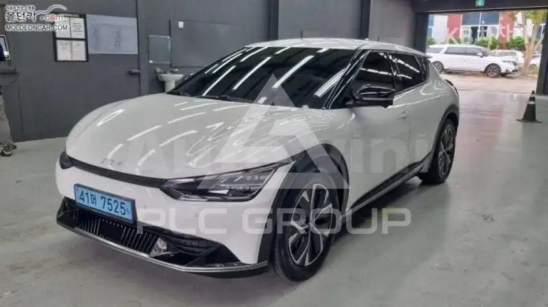 2022 KIA EV