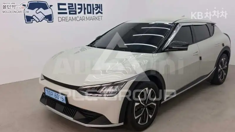 2022 KIA EV