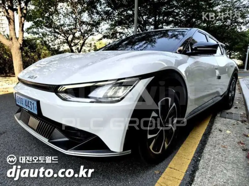 2022 KIA EV