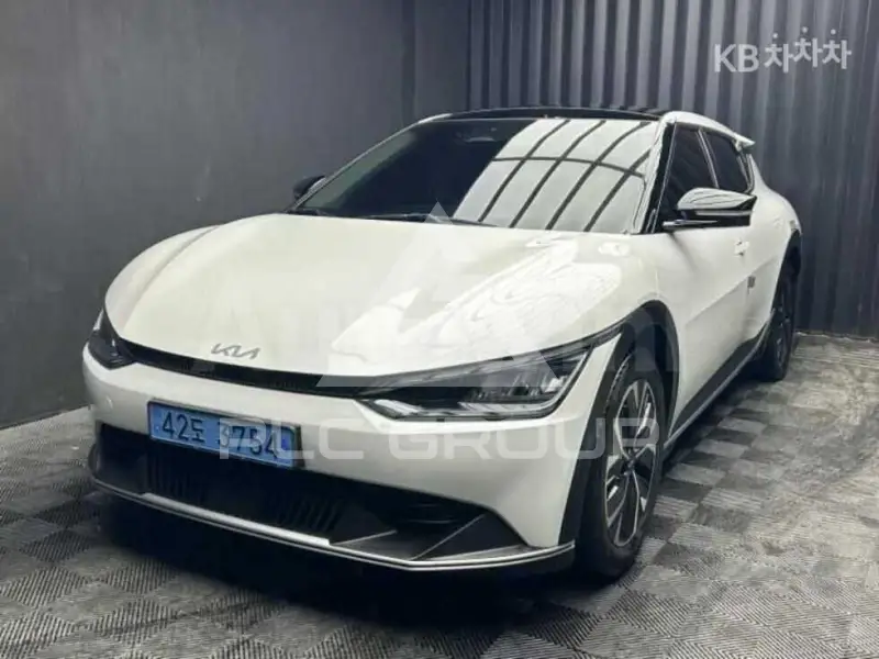 2022 KIA EV