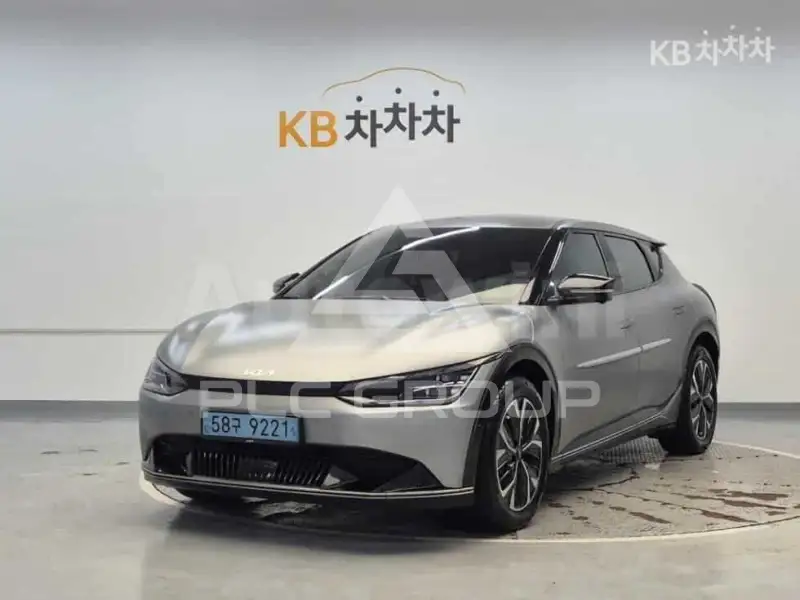 2022 KIA EV