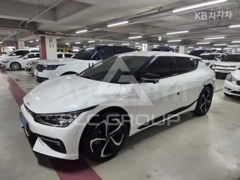 2022 KIA EV