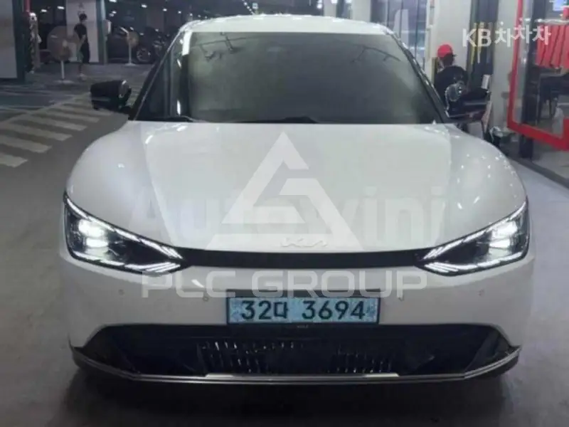 2022 KIA EV