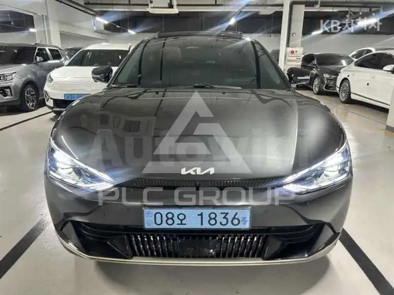 2022 KIA EV
