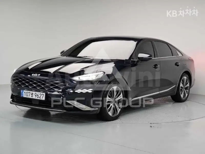 2022 KIA K8