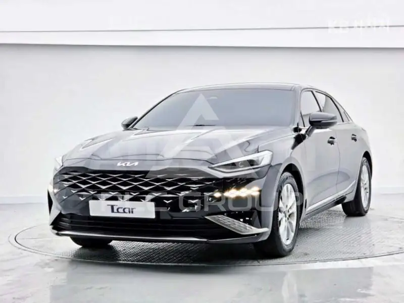 2022 KIA K8