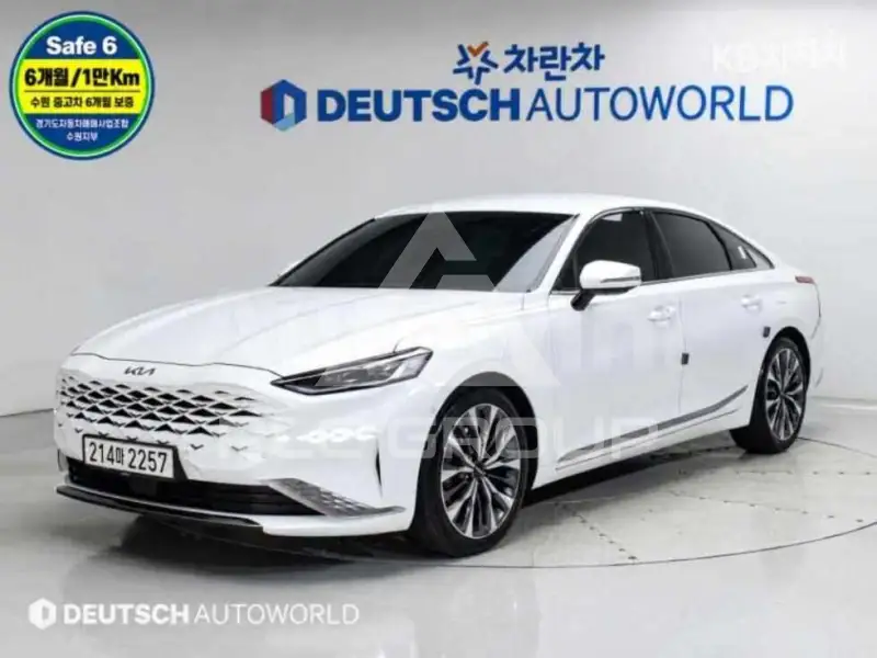 2022 KIA K8
