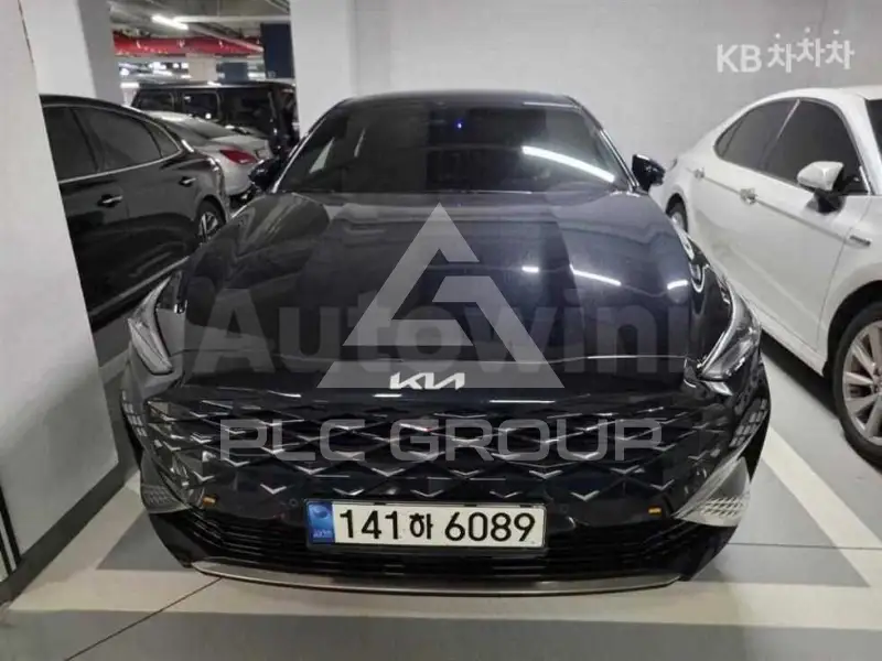2022 KIA K8