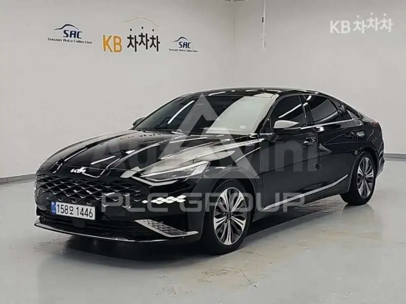 2022 KIA K8