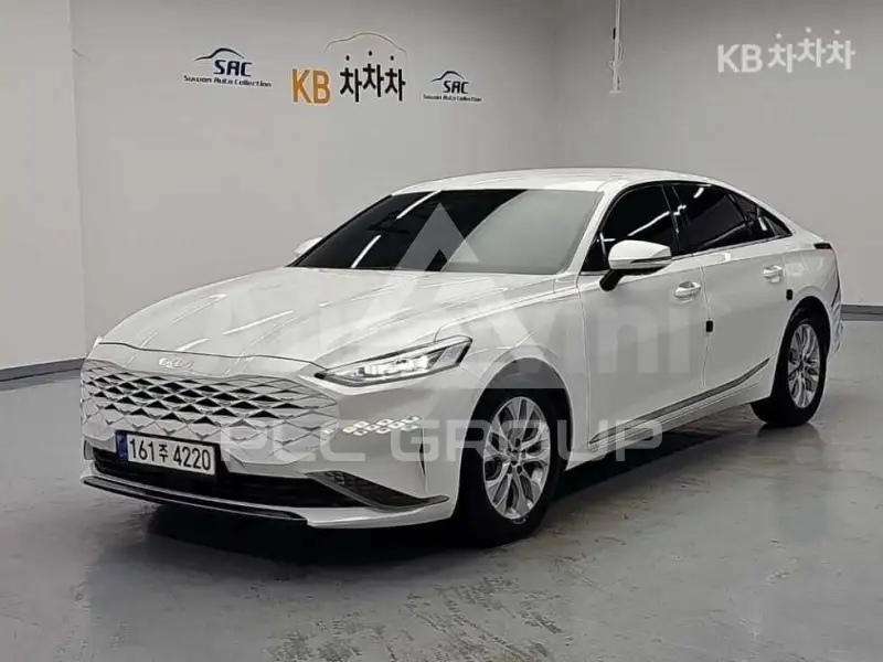 2022 KIA K8
