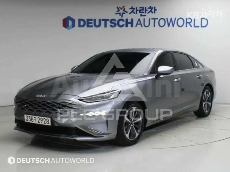 2022 KIA K8
