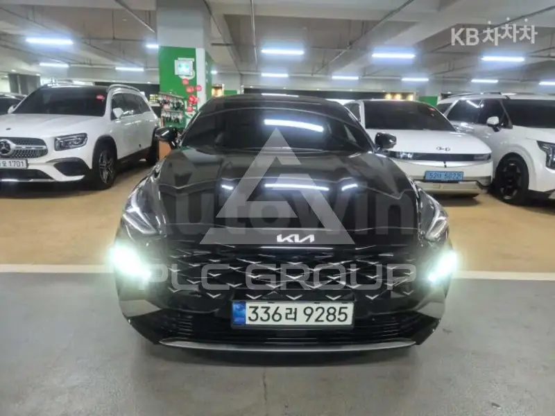 2022 KIA K8