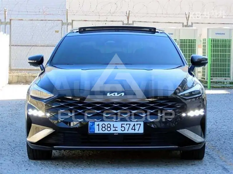 2022 KIA K8