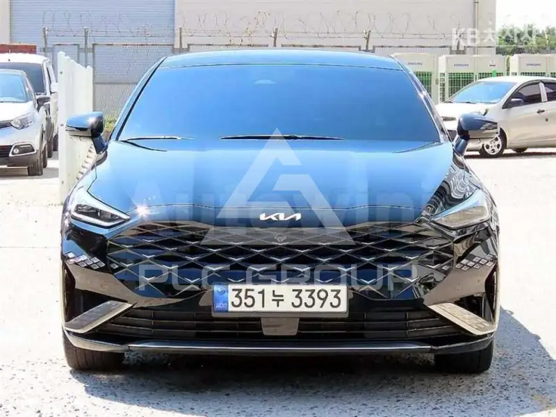 2022 KIA K8