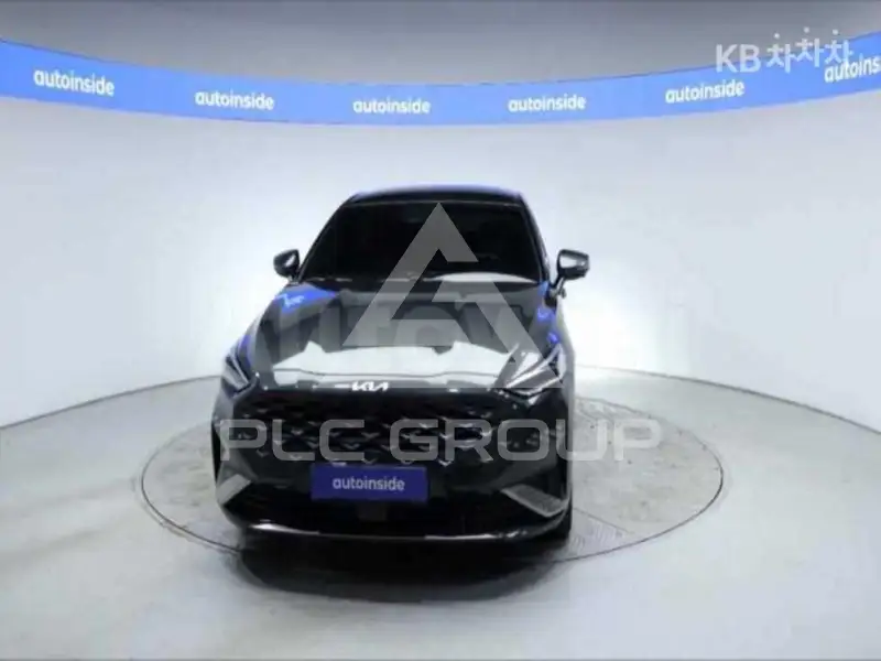 2022 KIA K8
