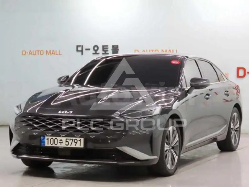 2022 KIA K8