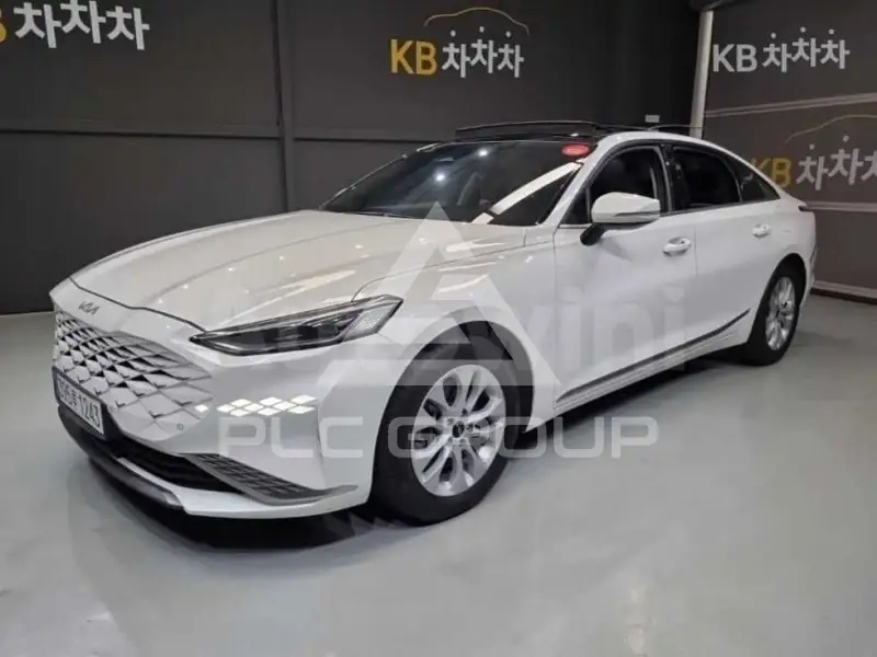 2022 KIA K8