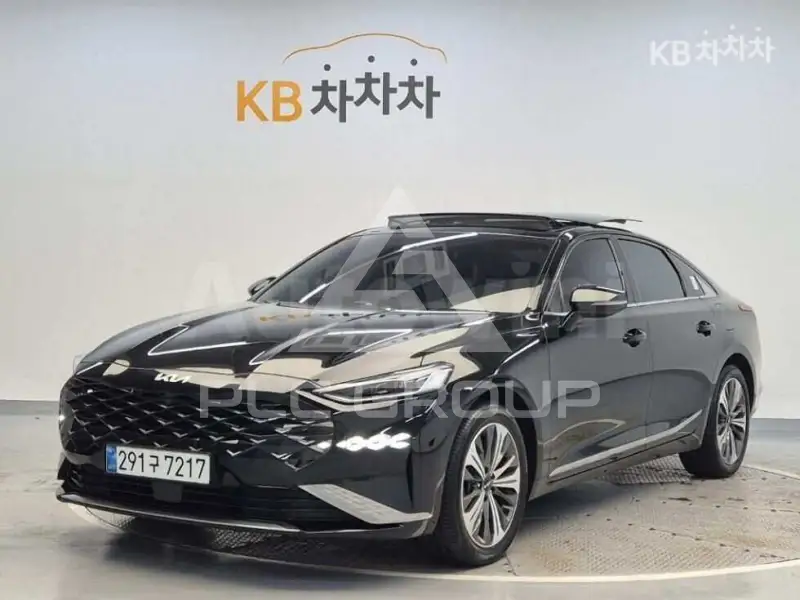 2022 KIA K8