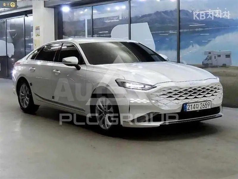 2022 KIA K8
