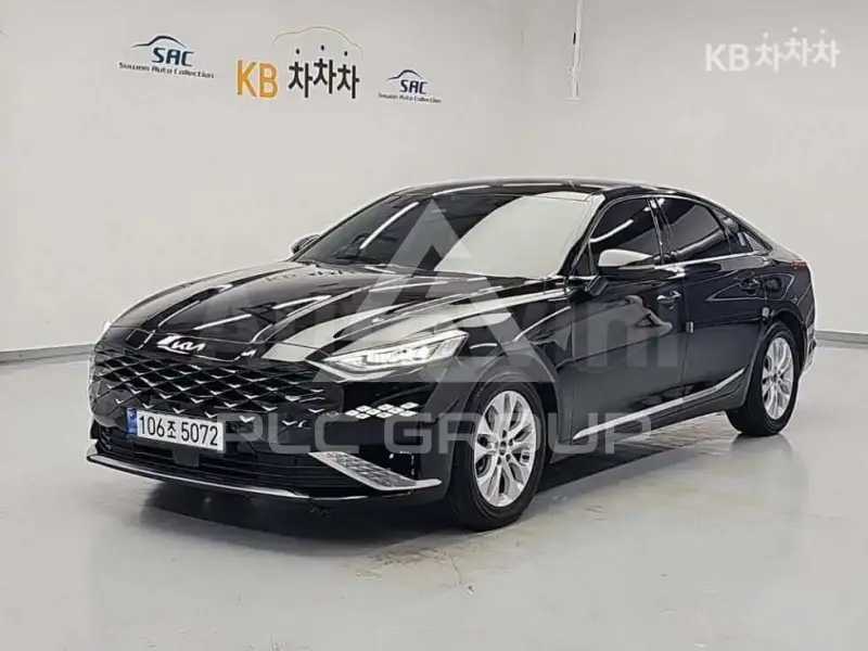 2022 KIA K8