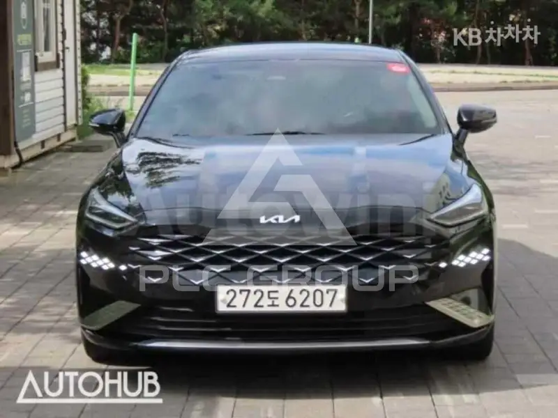 2022 KIA K8