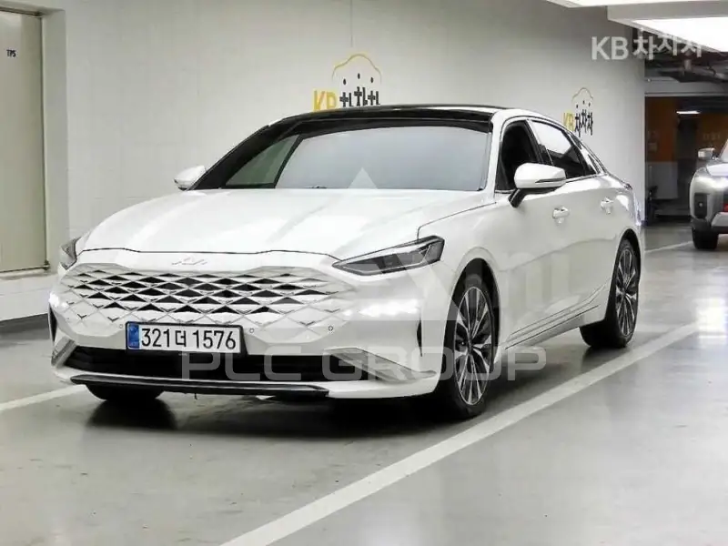2022 KIA K8
