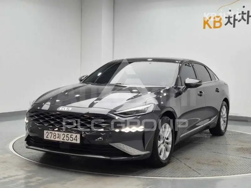 2022 KIA K8
