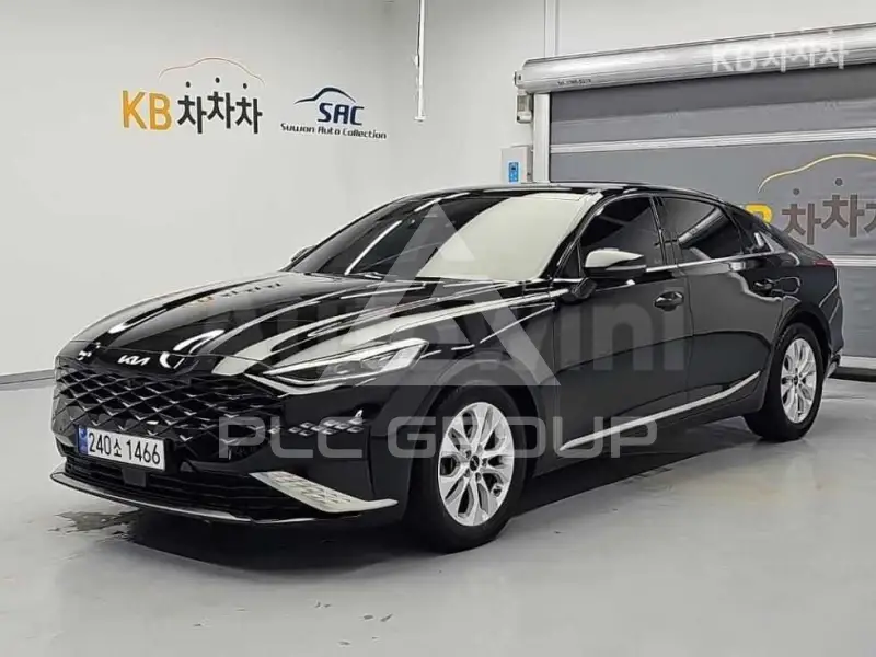 2022 KIA K8