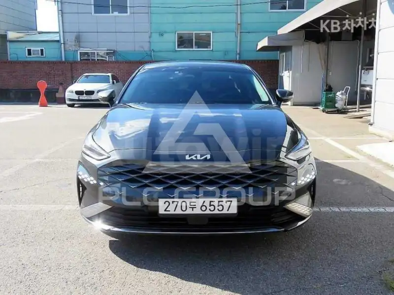 2022 KIA K8