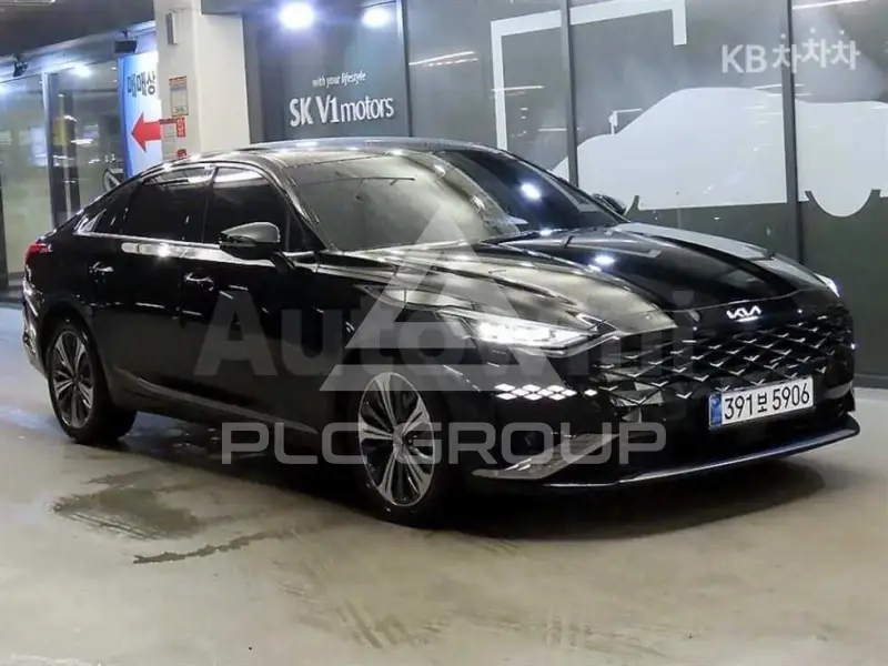 2022 KIA K8