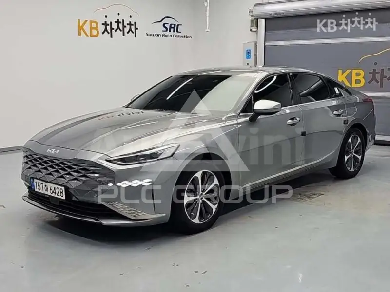 2022 KIA K8