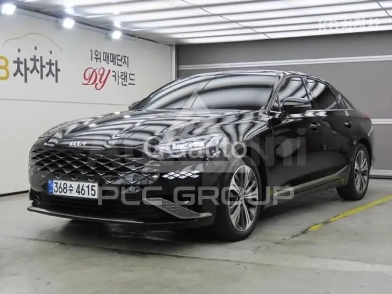 2022 KIA K8