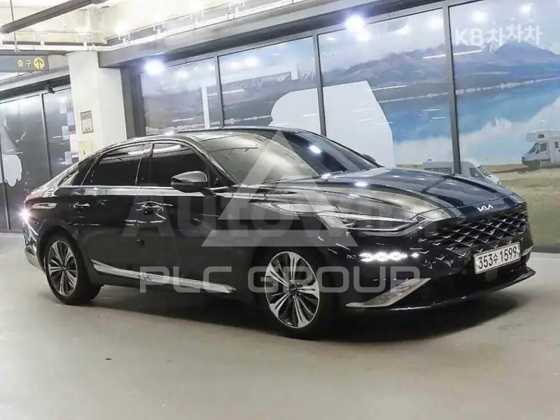 2022 KIA K8