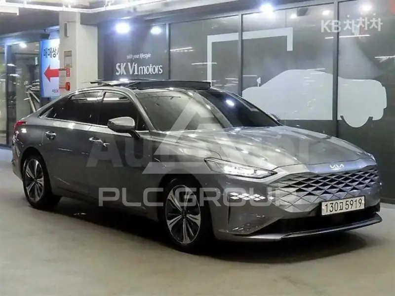 2022 KIA K8