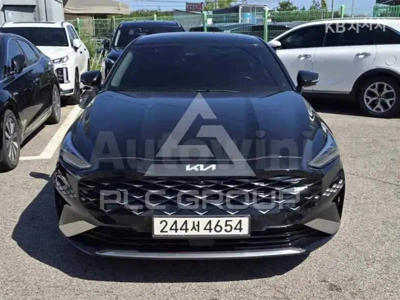 2022 KIA K8
