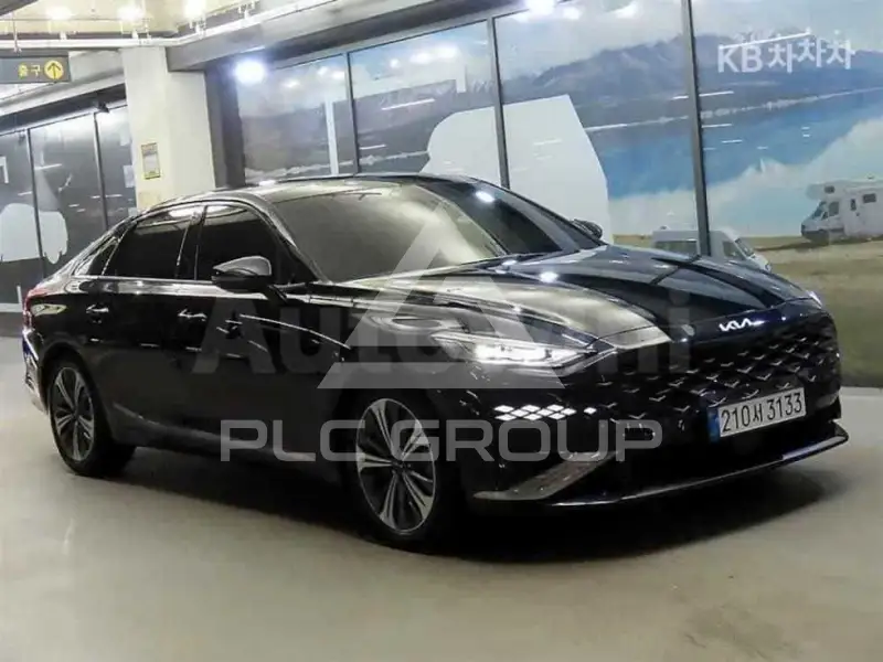 2022 KIA K8