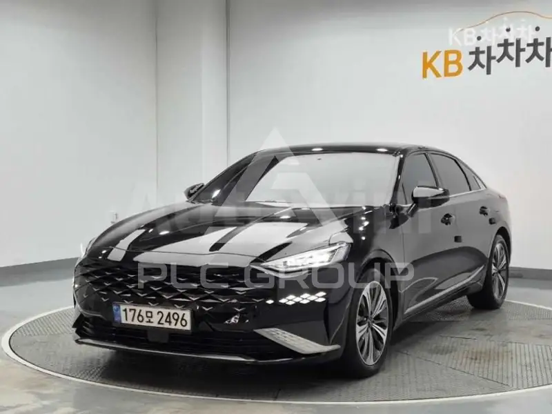 2022 KIA K8