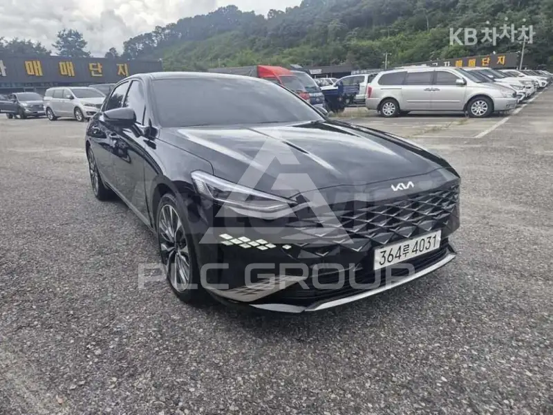 2022 KIA K8